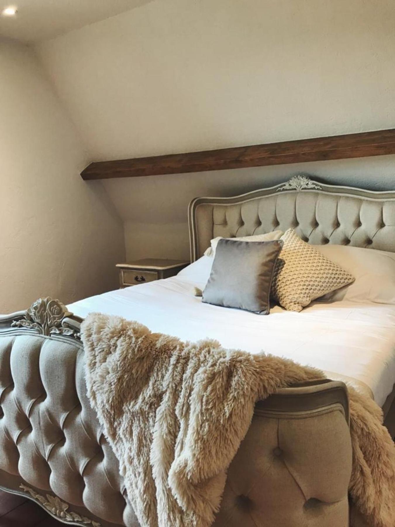 Luxury Chateau W. Pool & Hot Tub In Dordogne Beynac-et-Cazenac Esterno foto