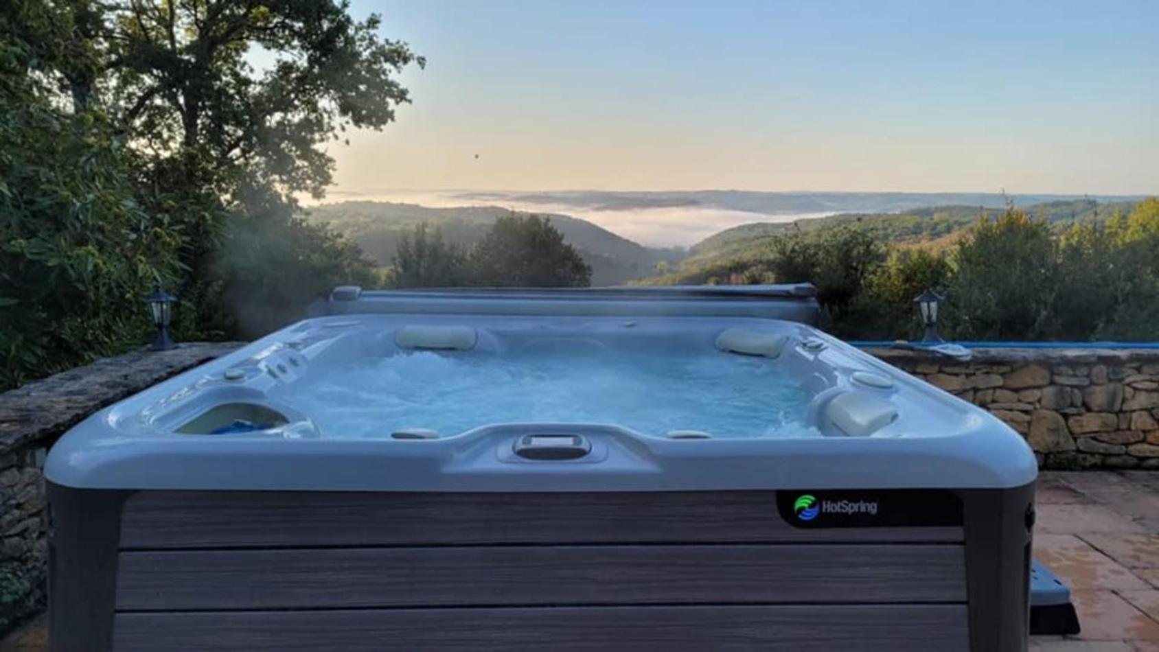 Luxury Chateau W. Pool & Hot Tub In Dordogne Beynac-et-Cazenac Esterno foto